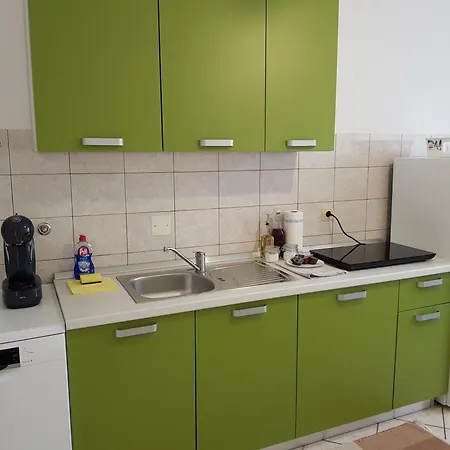Lavanda Apartment *